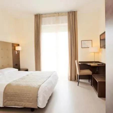 International Hotel 4*