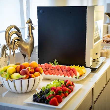 International 호텔 4*