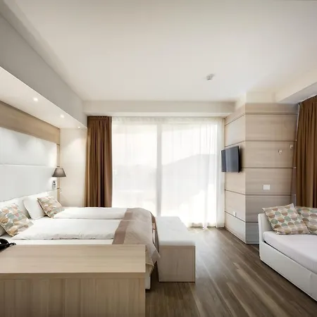 International 4* Caorle