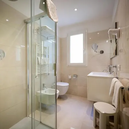 International Hotel 4*