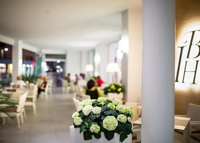 Hotel International 4*