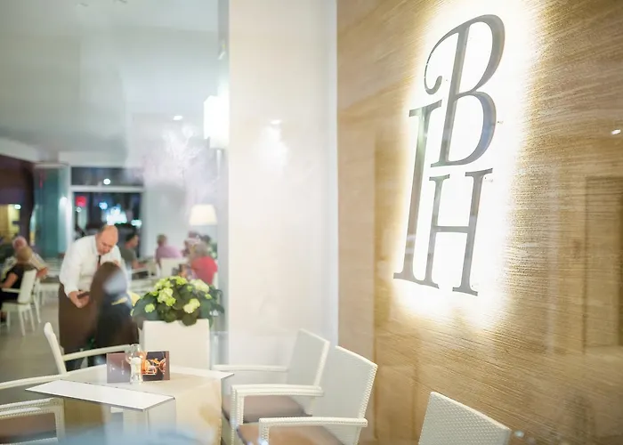 International Hotel 4*