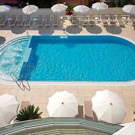 International Hotell