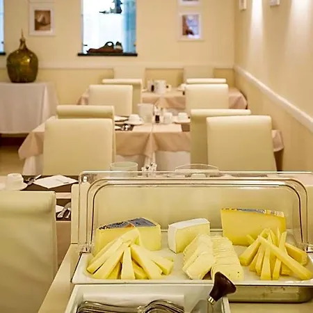 Hotell International 4*