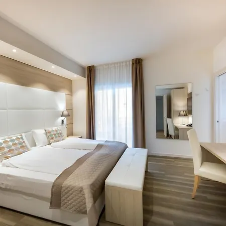 International Hotel