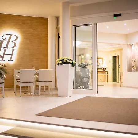 International 4* Καόρλε